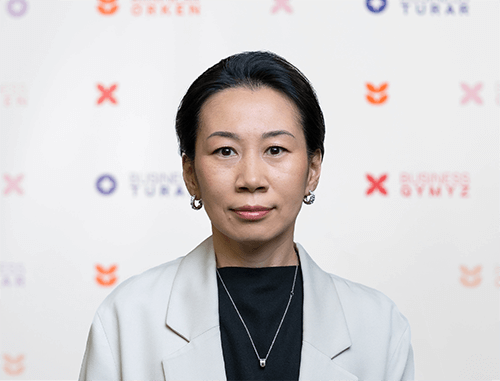 КАМИЛА АКИМБЕКОВА